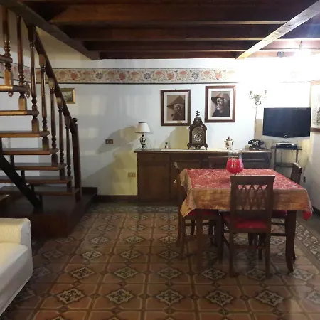 Casa De Spuches-2